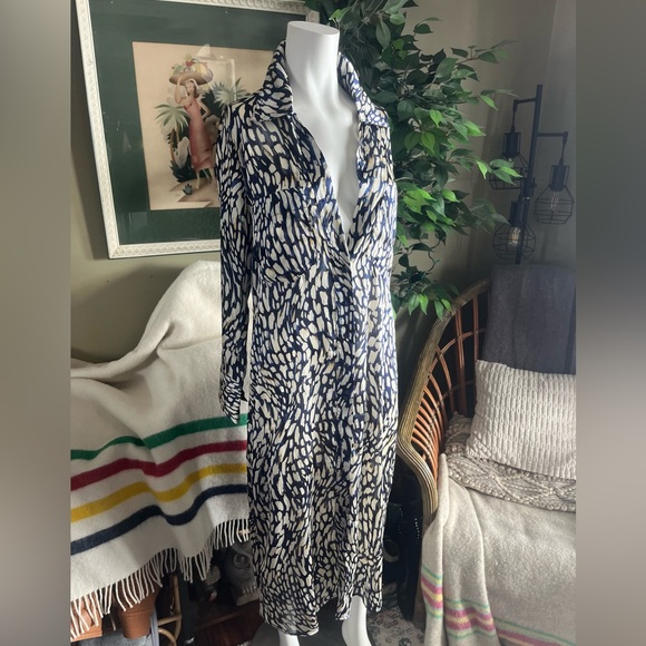 Mango Satin Long Sleeve Midi Dress - Picture 2 of 10